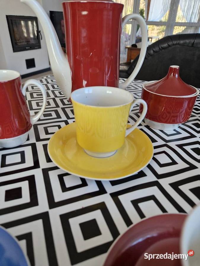 Serwis do kawy herbaty Ćmielów lata 60 Filiżanki i spodki Opole Lubelskie