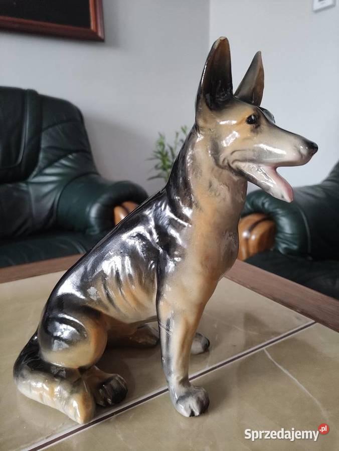 Porcelanowa figurka Owczarek niemiecki 25 Janów Lubelski