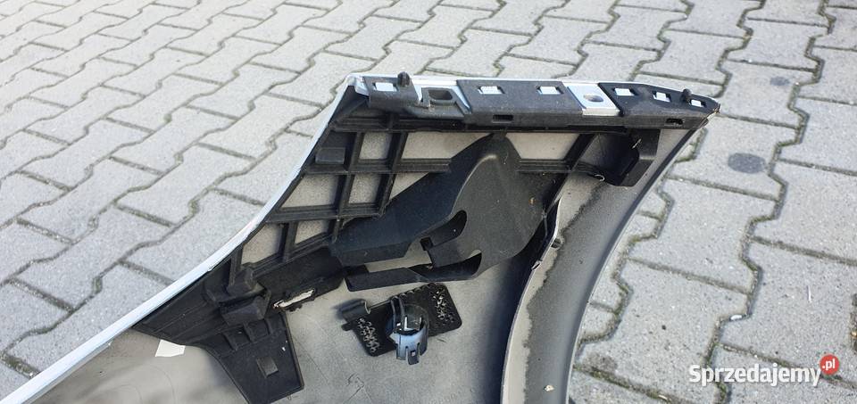 Mercedes A klasa w176 Zderzak przedni srebrny Zduńska Wola
