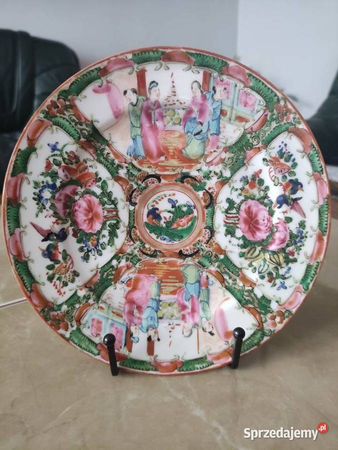 Antyczny talerz porcelanowy Famille Rose Janów Lubelski