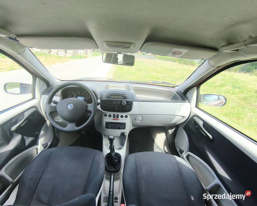 Punto klimatronik elszyby ellusterka Rok produkcji 2003