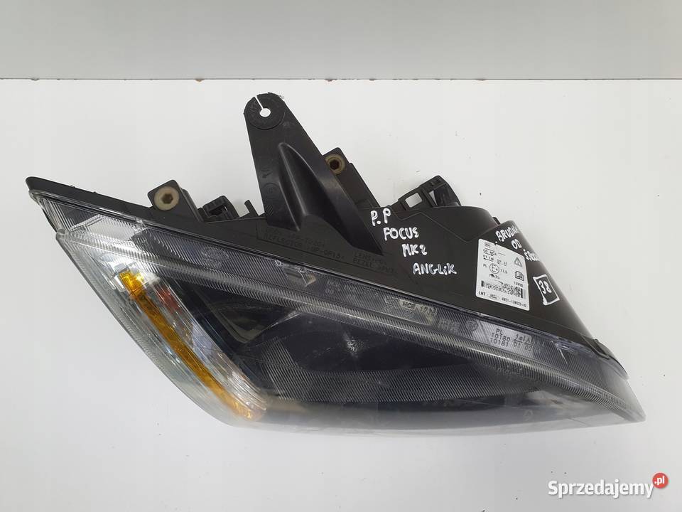 Ford Focus II MK2 0411r PRZEDNIA LAMPA PRAWA sprzedam