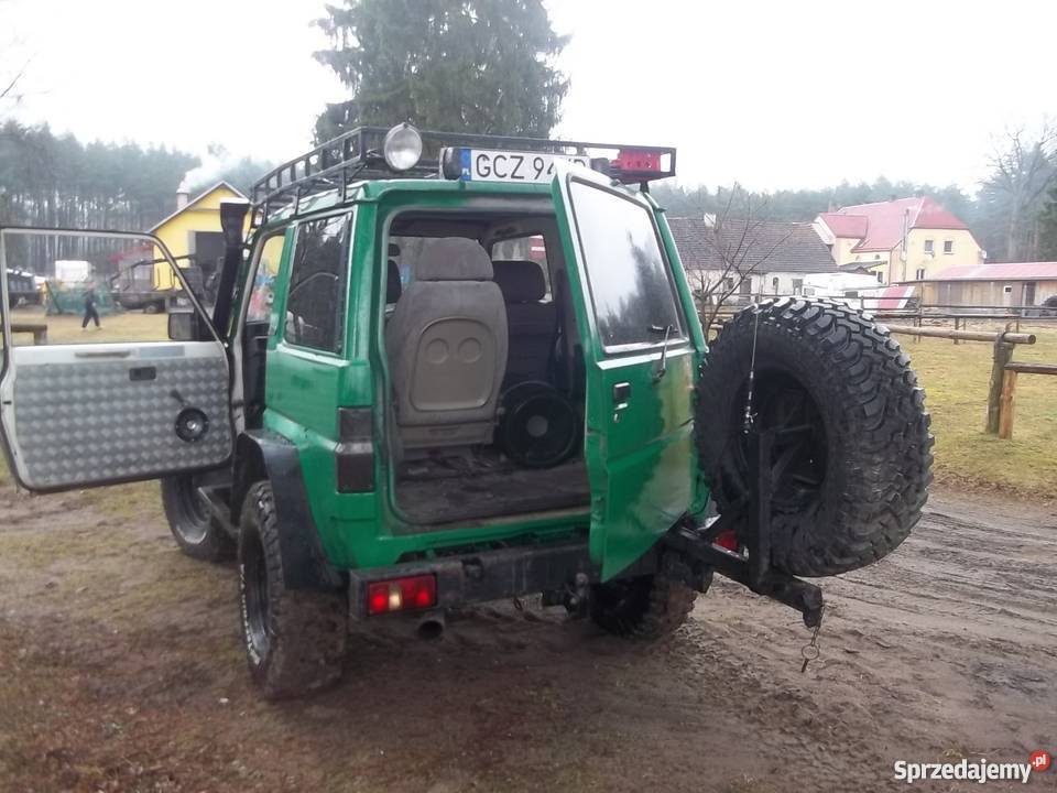 Daihatsu Rocky patrol discovery off road 2/3 Człuchów