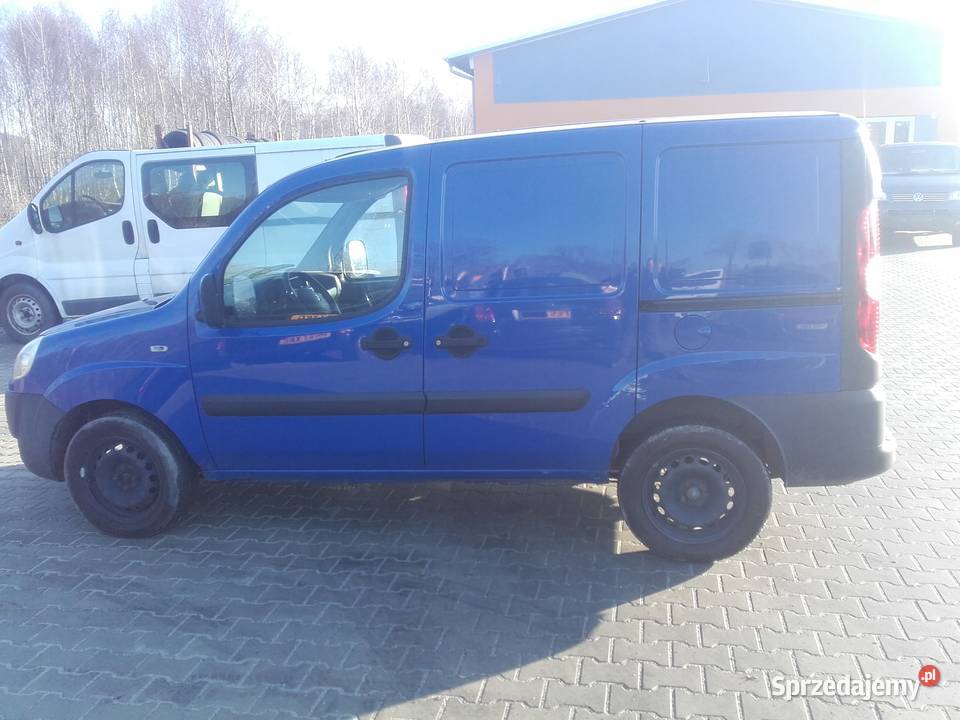 FIAT DOBLO CARGO DRZWI PRZESUWNE Z OBU STRON bezwypadkowy Tarnów