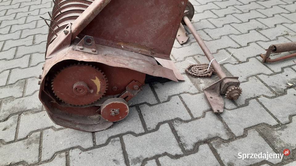 Podbieracz pokosów nieuszkodzony Pozostałe Janów Lubelski
