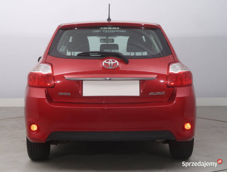 Toyota Auris 13 Dual VVTi Rok produkcji 2013 Bielany Wrocławskie