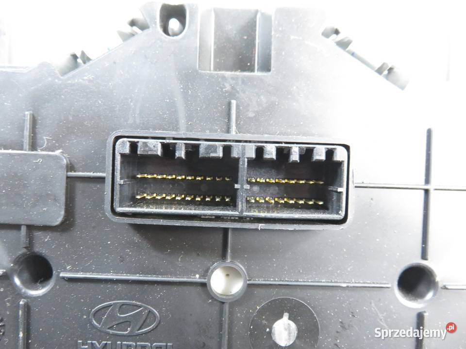 LICZNIK HYUNDAI i10 12 16V G4LA 940030X160 osobowe Motoryzacja