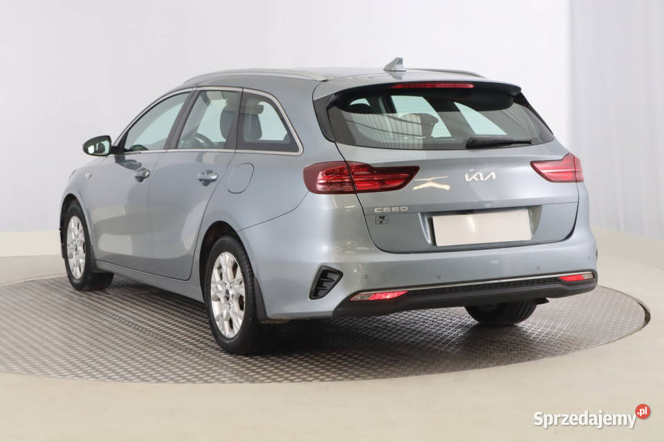 Kia Ceed 15 TGDI MHEV isofix sprzedam