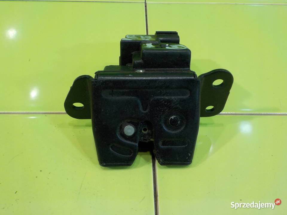 HYUNDAI ix20 16 CRDI 13r 5D zamek klapy tyl Zamki, wkładki i kluczyki Suków