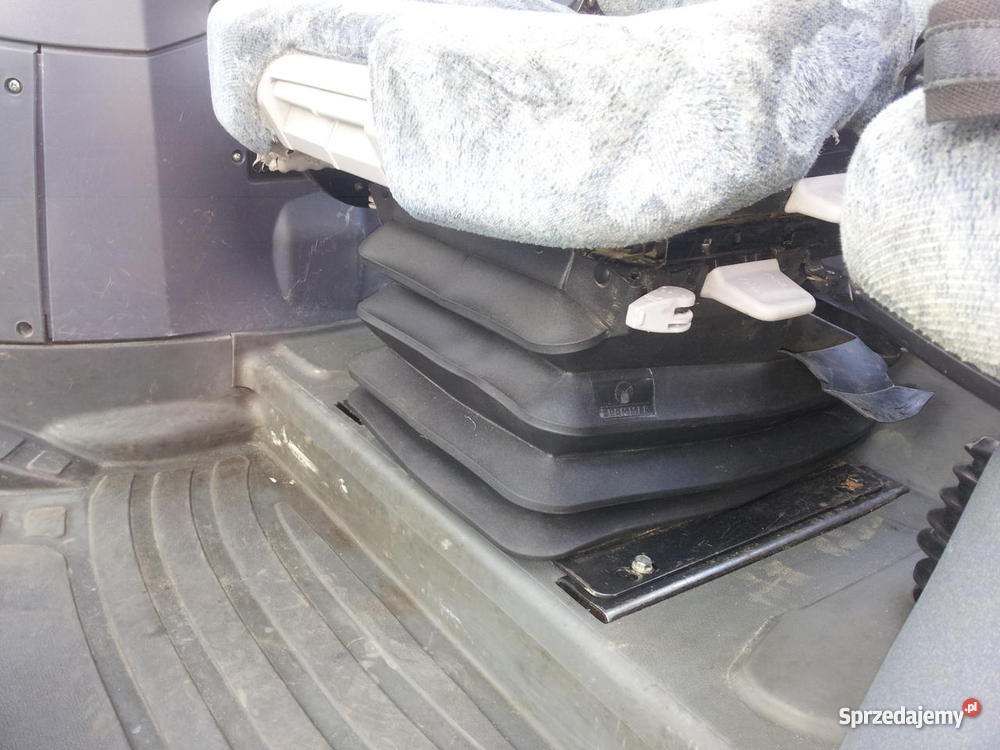 HOLLAND TS 125 Maszyny rolnicze