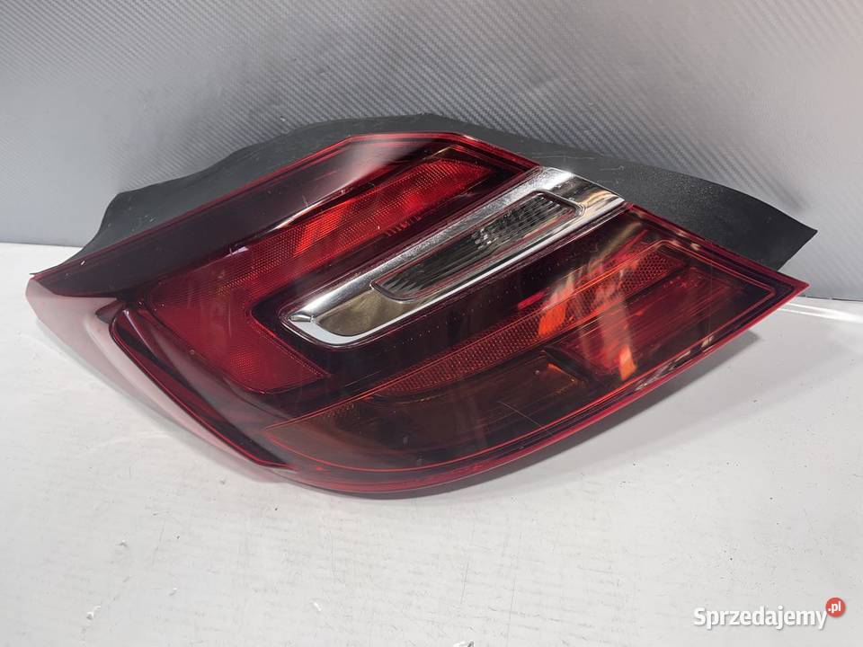 OPEL INSIGNIA LIFTA PRAWA LAMPA TYŁ Ostroróg