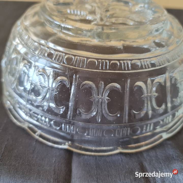 Salaterka z bezbarwnego szkła okres PRLu Warszawa