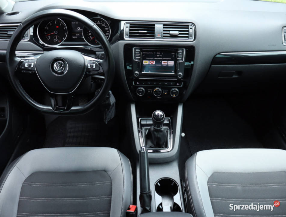 VW Jetta 14 TSI podgrzewane fotele Piaseczno