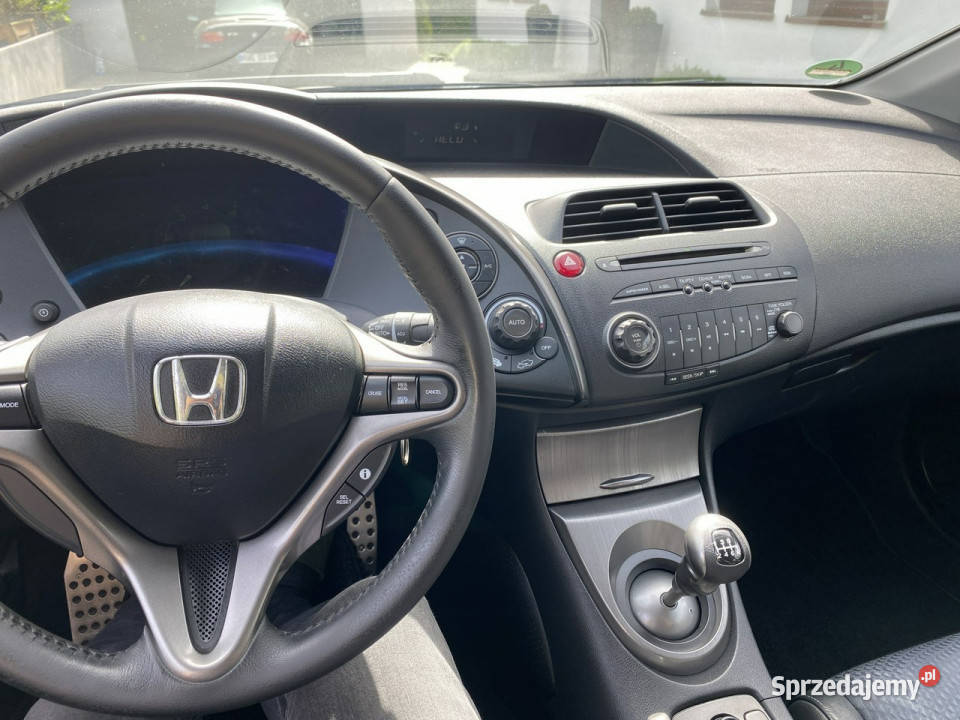 Honda Civic 18 V TEC Zadbany Bezwypadkowy reflektory ksenonowe Poznań