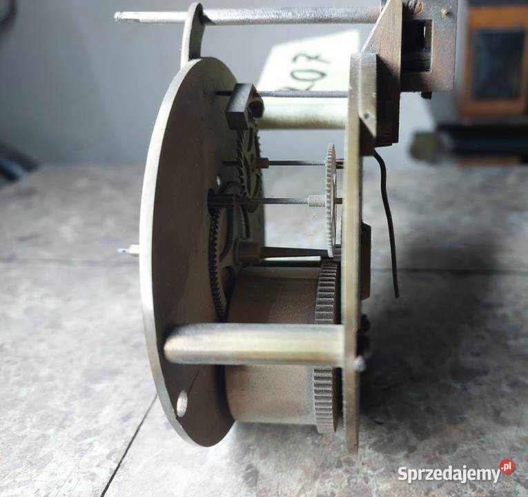 707 Mechanizm starego francuskiego zegara Tczew