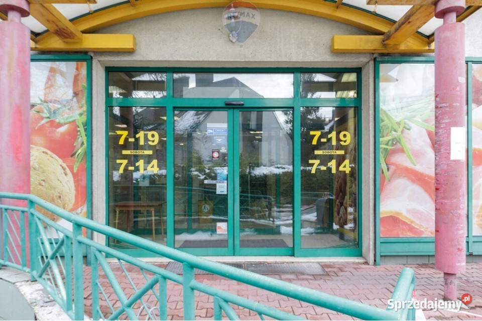 DO WYNAJĘCIA OBIEKT HANDLOWOUSŁUGOWOMAGAZYNOWY Bielsko-Biała