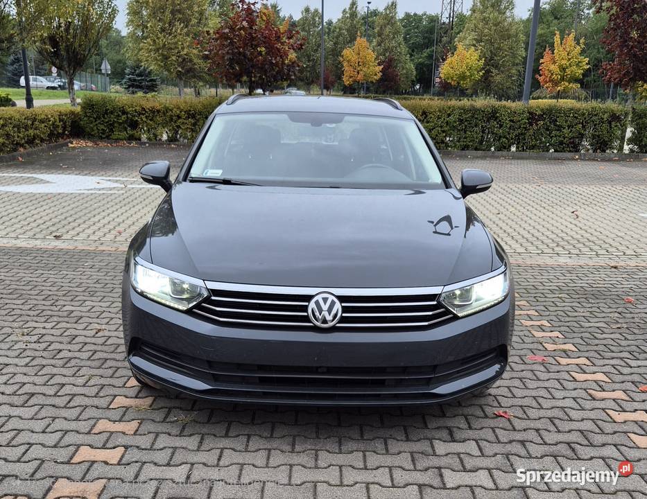 Volkswagen Passat B8 Variant 14 TSI 125 Salon kupiony w polskim salonie Passat Katowice
