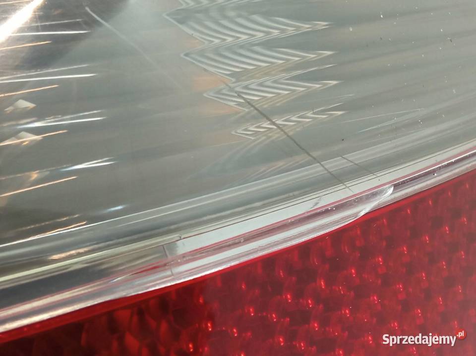 LAMPA TYŁ LEWA SEDAN 8E0945095C Audi A4 II sprzedam