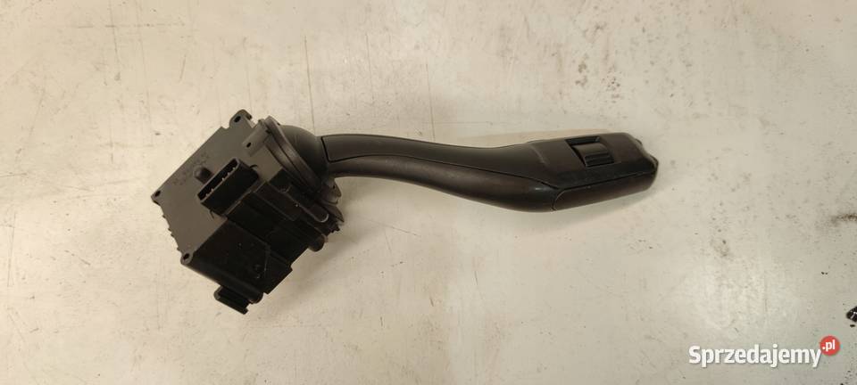 PRZEŁĄCZNIK WYCIERACZEK AUDI A4 A6 Q7 4E0953503F Przystajń