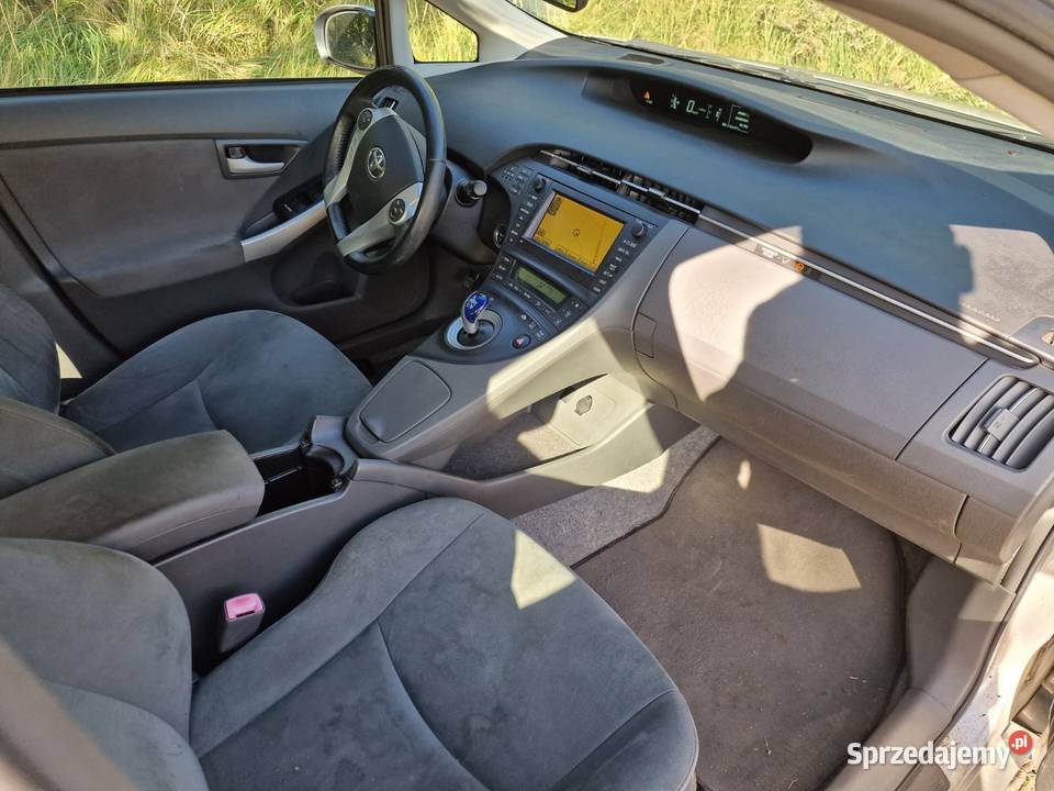 sprzedam Hybryde Toyote