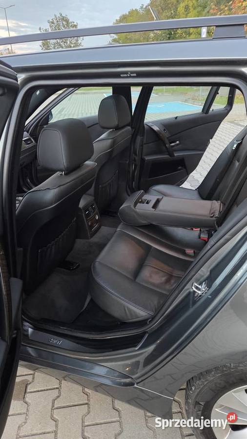 BMW E60 525D SUPER STAN FULL NISKI PRZEBIEG reflektory ksenonowe Gdów sprzedam