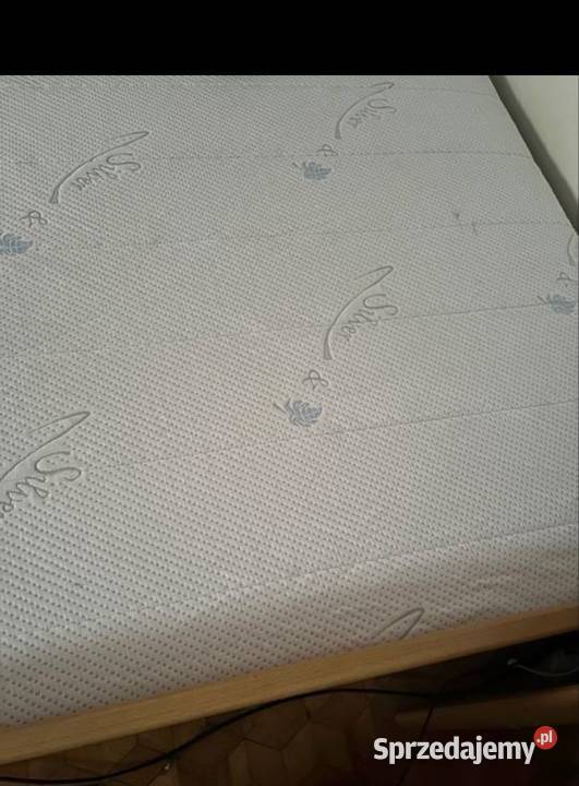 Łóżko BRW 140 x 200 materac podkarpackie Nisko