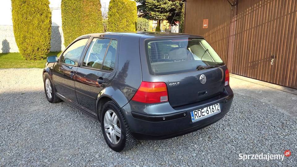 Volkswagen Golf IV 14 16v Radio 2 DIN manualna Jasło
