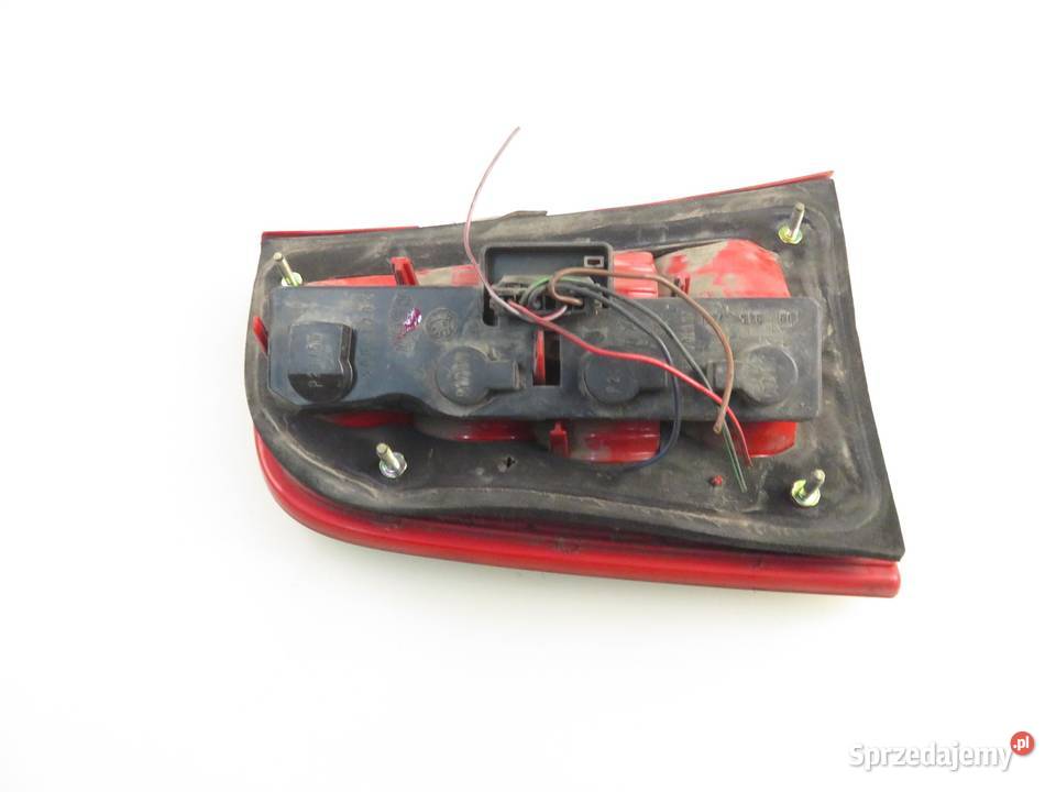 LAMPA PRAWA TYLNA SKODA OCTAVIA I 1U5945096B osobowe małopolskie