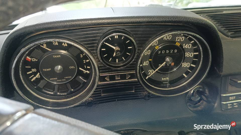 Mercedes Puchatek W115 230 Rok produkcji 1974 Pozostałe Rzeszów