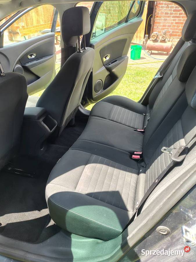 Renault Megane 2015 TomTom klimatyzacja zadbane Majdan Górny
