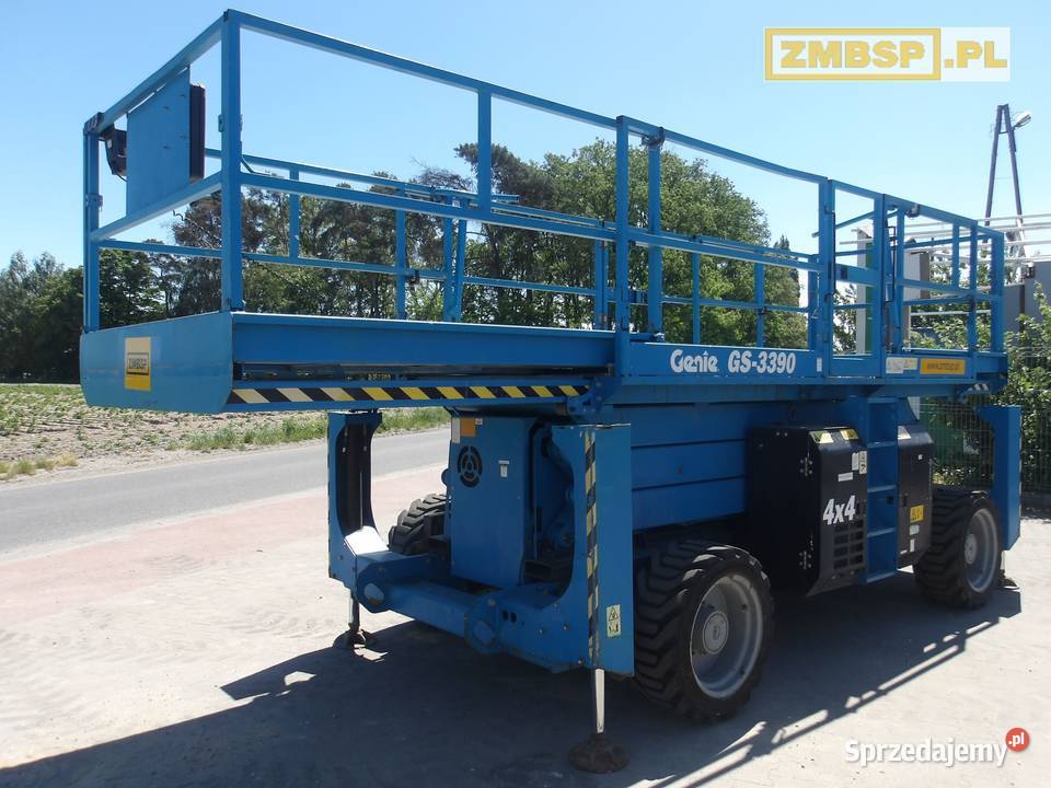 Podnośnik nożycowy spalinowy Genie GS3390 RT 4x4 Dźwigi, podnośniki