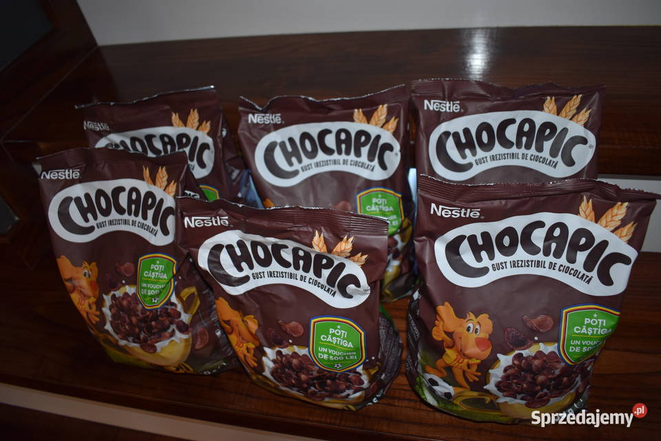 Karton płatków śniadaniowych firmy Nestl Jasło