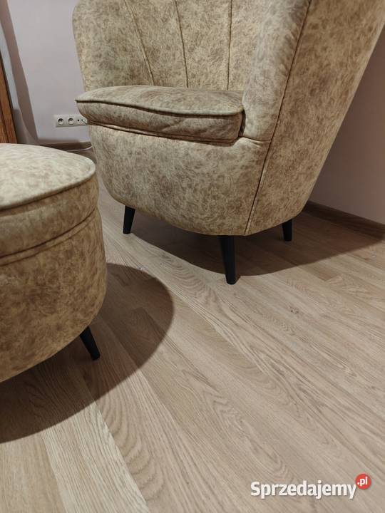 Fotel uszak z podnóżkiem mazowieckie