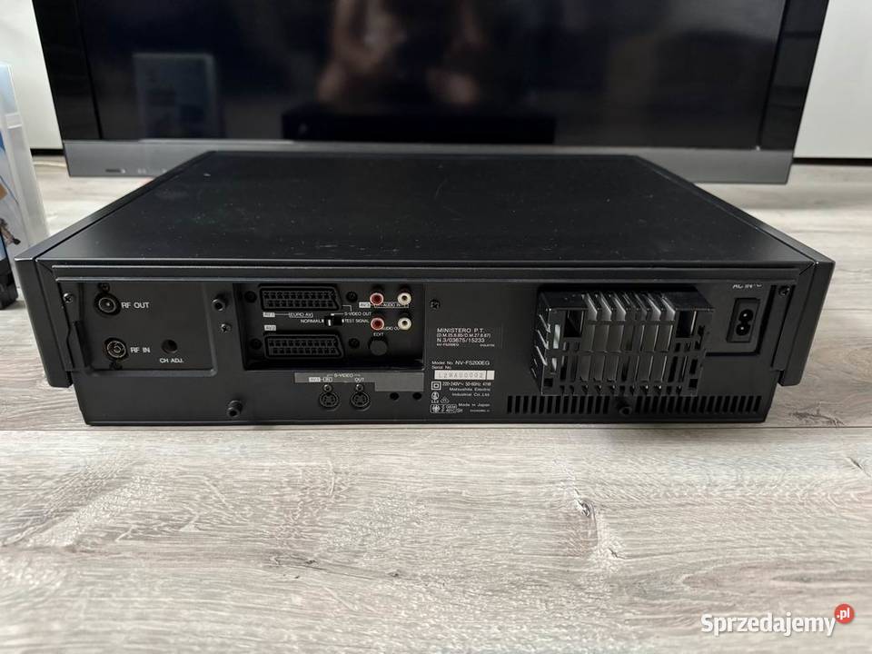 Magnetowid PanasonicNVFS200 Oryginalny Pilot Szczecin