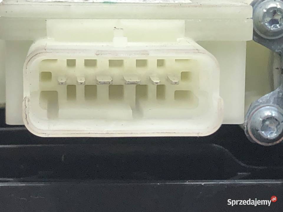 PODNOŚNIK SZYBY PRAWY PRZÓD RENAULT CAPTUR II osobowe