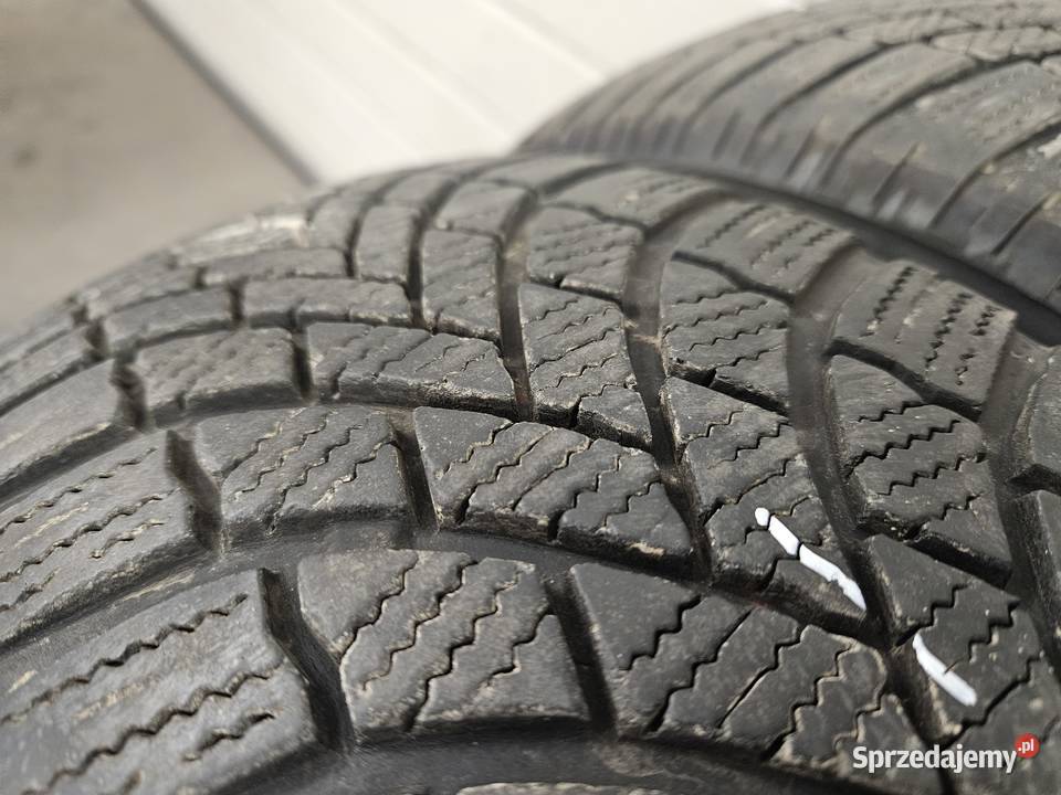 2 20560 R16 96H Bridgestone Blizzak LM005 520mm Katowice sprzedam