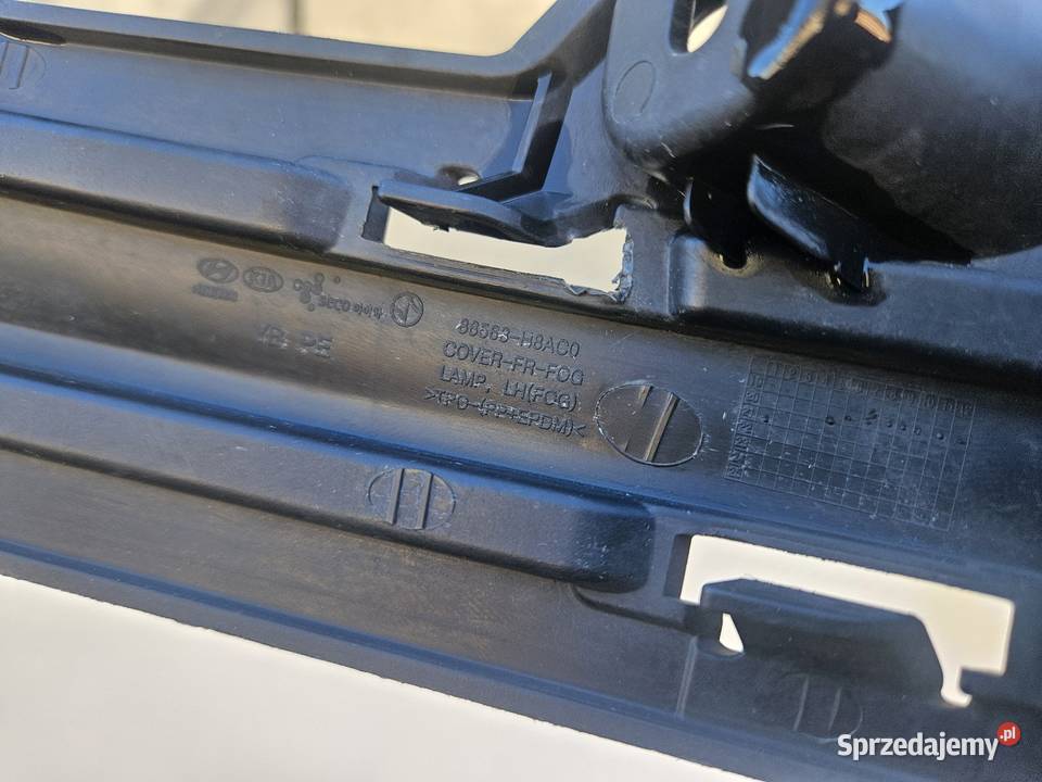 KIA RIO 4 IV KRATKA LEWA ZDERZAKA HALOGENU PRZÓD Międzychód