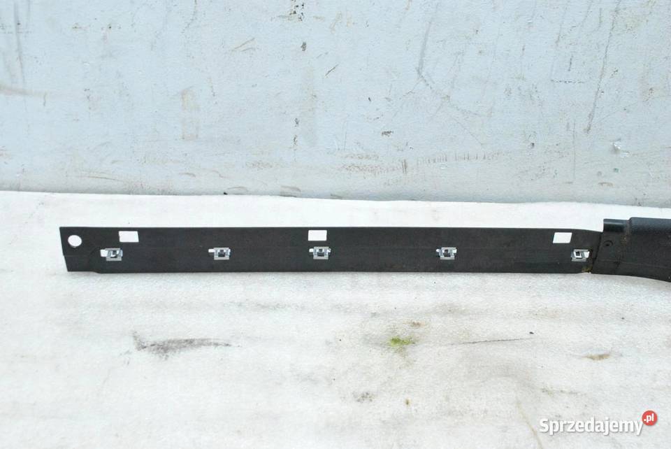 OSŁONA SŁUPKA LEWA ŚRODKOWA ML W164 LIFT sprzedam
