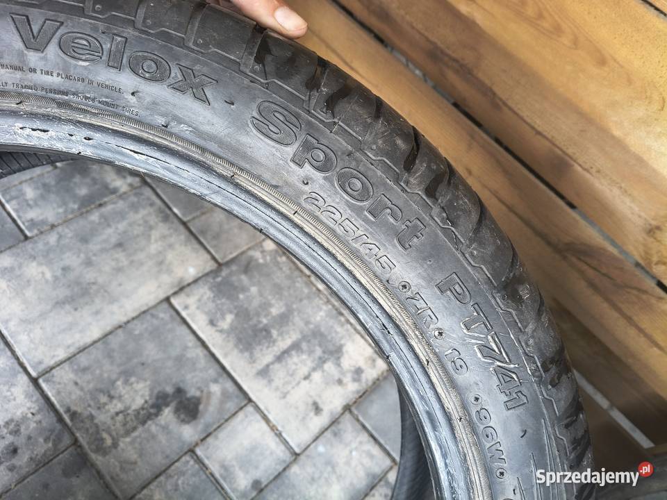 Opony Petlas Velox Sport 22545R19 lato świętokrzyskie