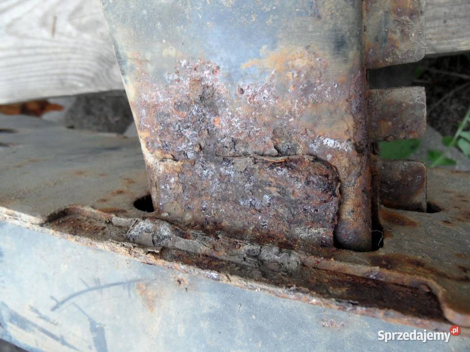 LAND ROVER DISCOVERY III 07r belka zderzaka