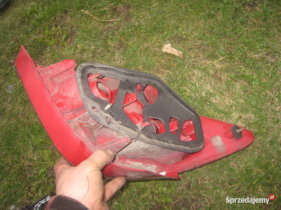 Lampa tylna prawa Peugeot 307 0106 osobowe