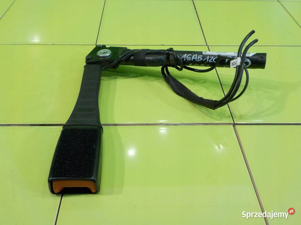 OPEL CORSA E 14 B 15r HB 5D napinacz zapinka Suków