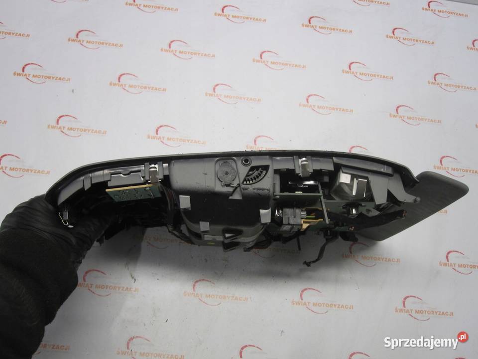 PORSCHE CAYENNE 32 B 05r lampka podsufitki Motoryzacja Kielce