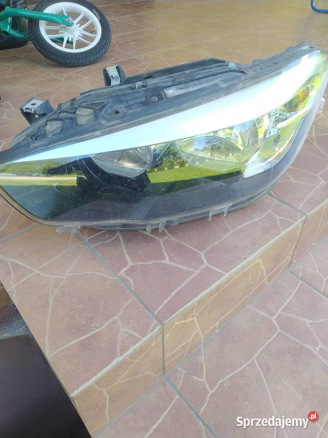 Reflektor lewy BMW 1 f2021 lift osobowe Lampy przednie Rzeszów