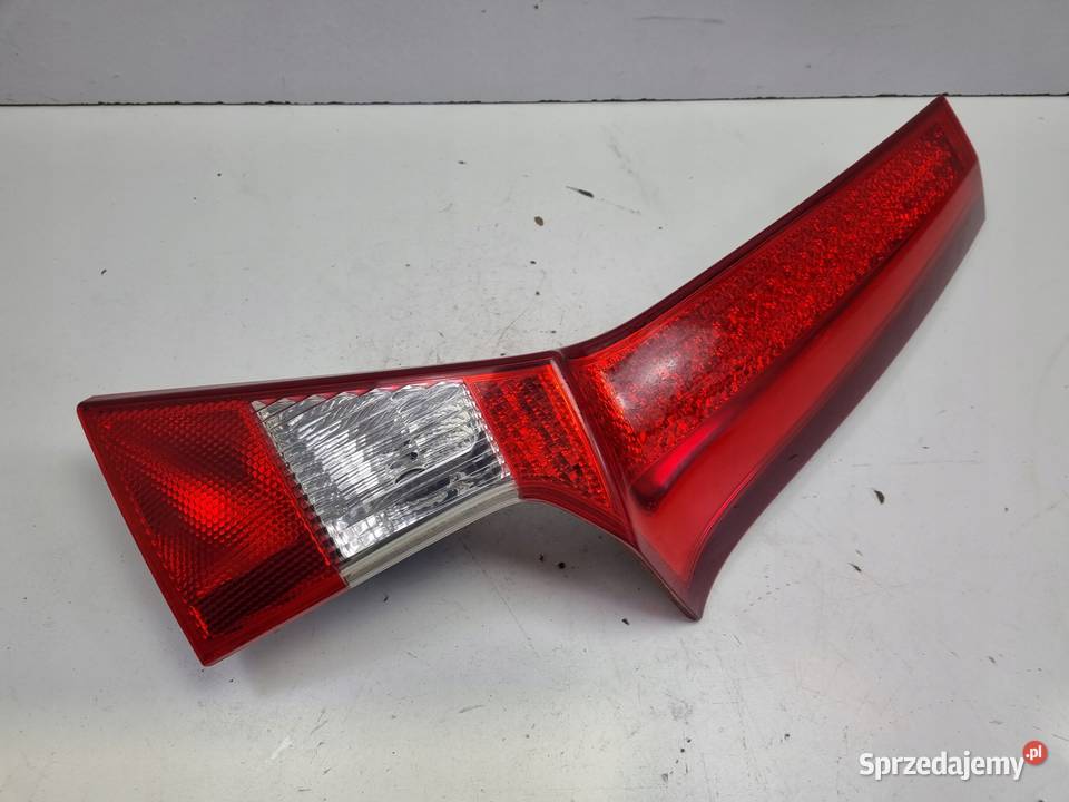 LAMPA PRAWA Volvo V70 III XC70 TYLNIA TYLNA Rudka