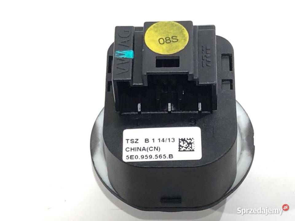 PRZEŁĄCZNIK REGULACJI LUSTEREK SKODA OCTAVIA III osobowe Panele sterowania, przełączniki