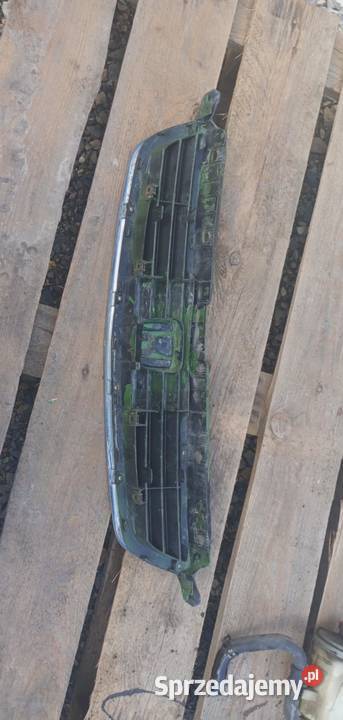 Grill honda civic VI przedlift 1997