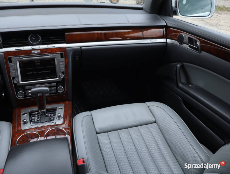 VW Phaeton 42 V8 Łódź