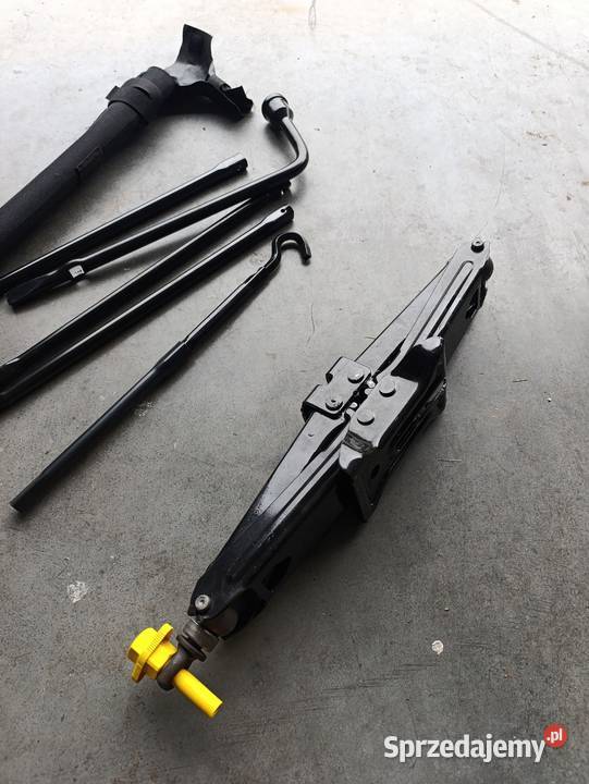 Lewarek RAM 1500 5 generacja osobowe śląskie Czarny Las sprzedam