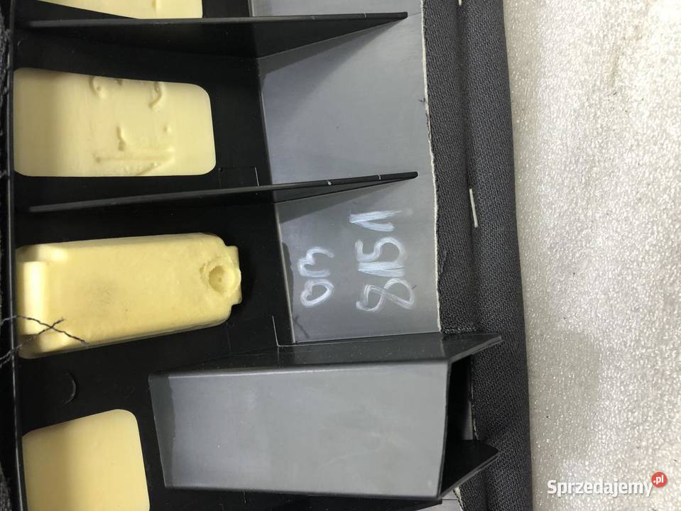 BOCZEK KANAPY TYŁ AUDI A5 8T 8T0857791 wielkopolskie